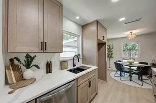 10303 Leaning Willow Dr, Austin, TX 78758 - Photo 16
