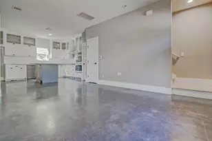 1901 New York Ave, Austin, TX 78702 - Photo 4