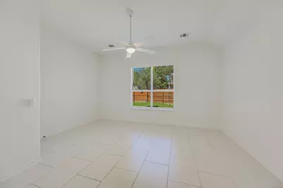 9316 Bavaria Lane, Austin, TX 78749 - Photo 14