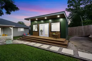 10106 Woodstock Dr, Austin, TX 78753 - Photo 32