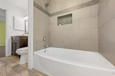 10106 Woodstock Drive, Austin, TX 78753 - Photo 16