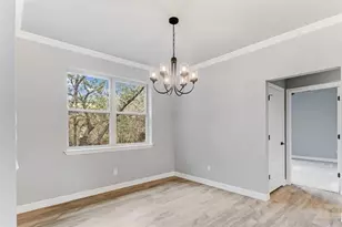 914 W Oak Ridge Dr, Marble Falls, TX 78654 - Photo 8