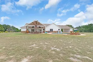 6757 County Rd 3010, Lampasas, TX 76550 - Photo 40