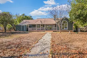 302 Valley Dr, Wimberley, TX 78676 - Photo 22