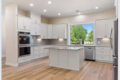 1399 Hi Circle S, Horseshoe Bay, TX 78657 - Photo 16