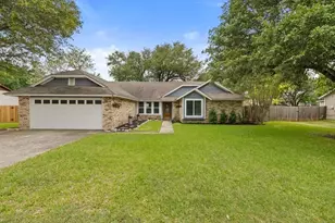 201 N Rainbow Bridge Dr, Cedar Park, TX 78613 - Photo 4
