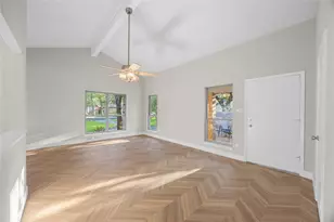 11714 Buckingham Rd, Austin, TX 78759 - Photo 8