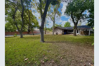 6201 Belfast Drive, Austin, TX 78723 - Photo 20
