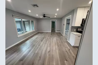 6201 Belfast Drive, Austin, TX 78723 - Photo 6