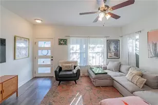 1198 E M. Franklin Ave, Austin, TX 78721 - Photo 6