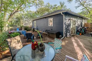 1198 E M. Franklin Ave, Austin, TX 78721 - Photo 28