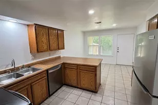 1304 Conway Dr, San Marcos, TX 78666 - Photo 4