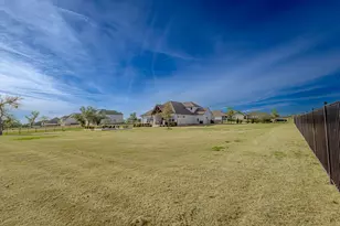 217 Northcrest Dr, Liberty Hill, TX 78642 - Photo 38