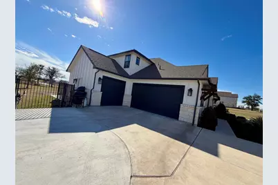 217 Northcrest Drive, Liberty Hill, TX 78642 - Photo 2