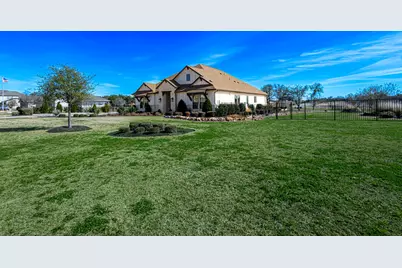 217 Northcrest Drive, Liberty Hill, TX 78642 - Photo 2