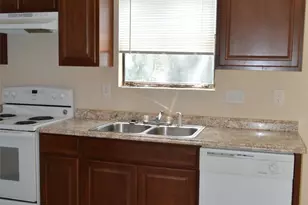 9023 Sawtooth Ln, Austin, TX 78729 - Photo 2