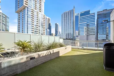 222 West Avenue #2012, Austin, TX 78701 - Photo 32