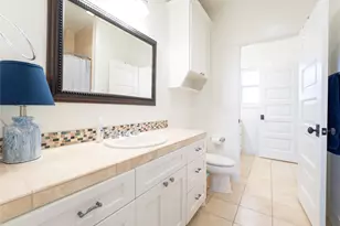 14 Autumn Oaks Dr, The Hills, TX 78738 - Photo 26