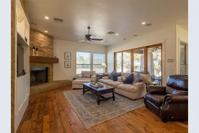 14 Autumn Oaks Drive, The Hills, TX 78738 - Photo 10