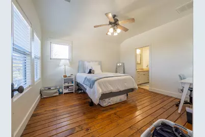 14 Autumn Oaks Drive, The Hills, TX 78738 - Photo 24