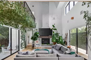 2819 E 22nd St, Austin, TX 78722 - Photo 6