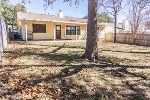 4205 Steve Scarbrough Dr, Austin, TX 78759 - Photo 24