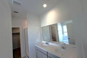 312 Hazy Vw Rd, San Marcos, TX 78666 - Photo 4