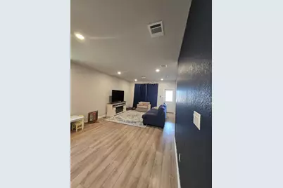 727 Gray Fox Loop, Hutto, TX 78634 - Photo 10