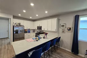 727 Gray Fox Loop, Hutto, TX 78634 - Photo 6