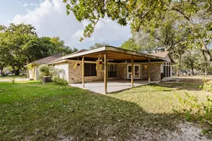 122 Montesito Ln, Floresville, TX 78114 - Photo 36