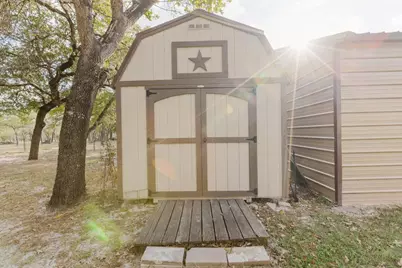 122 Montesito Lane, Floresville, TX 78114 - Photo 34