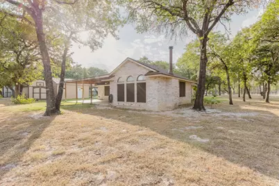 122 Montesito Lane, Floresville, TX 78114 - Photo 38
