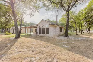 122 Montesito Ln, Floresville, TX 78114 - Photo 38