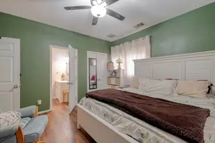920 Washburn St, Taylor, TX 76574 - Photo 14