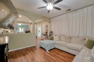 920 Washburn St, Taylor, TX 76574 - Photo 12