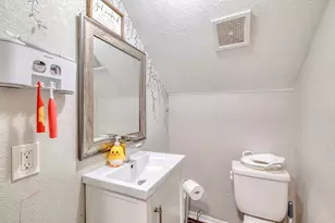 920 Washburn St, Taylor, TX 76574 - Photo 18