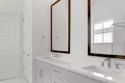 4502 Grassland Drive, Austin, TX 78723 - Photo 22