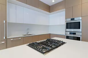 313 W 17th St, Austin, TX 78701 - Photo 8