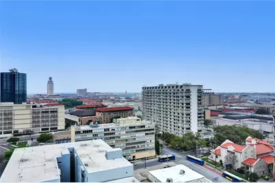 313 W 17th Street #1703, Austin, TX 78701 - Photo 24