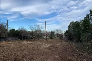 1600 S W Dr, Leander, TX 78641 - Photo 4