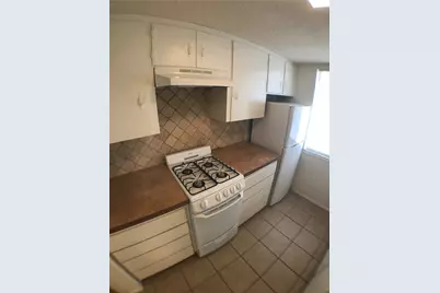 2610 Salado Street #211, Austin, TX 78705 - Photo 4