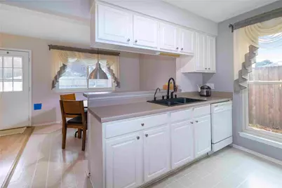 1609 Woodhill Drive, Round Rock, TX 78681 - Photo 18