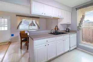 1609 Woodhill Dr, Round Rock, TX 78681 - Photo 18