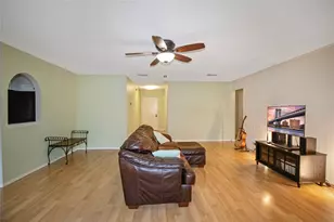 1609 Woodhill Dr, Round Rock, TX 78681 - Photo 10