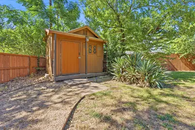 2002 Terry Lane, Georgetown, TX 78628 - Photo 30