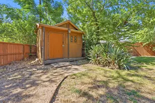 2002 Terry Ln, Georgetown, TX 78628 - Photo 30
