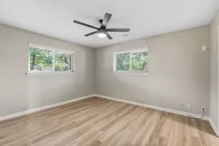 2002 Terry Ln, Georgetown, TX 78628 - Photo 6