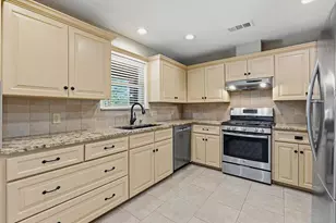 2002 Terry Ln, Georgetown, TX 78628 - Photo 10
