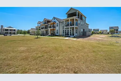 634 Chambray, New Braunfels, TX 78130 - Photo 32