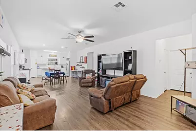 180 Red Buckeye Loop, Liberty Hill, TX 78642 - Photo 4